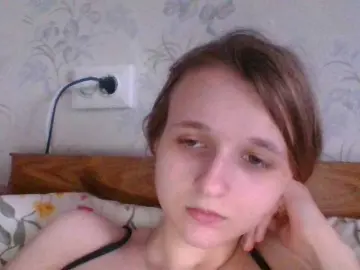 Mila23-1-1  live sex cam