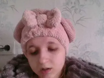 Mila23-1-1  live sex cam