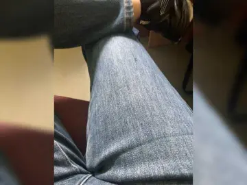 Mila23-1-1  live sex cam
