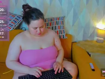 Moonlit-Adelee  live sex cam