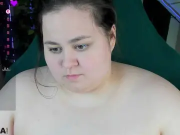 Moonlit-Adelee  live sex cam