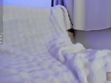 Lil-Hanna  live sex cam