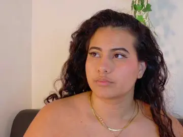 Evaa-Daemon  live sex cam