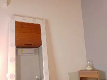 Evaa-Daemon  live sex cam