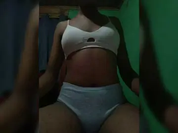 Mira-26  live sex cam