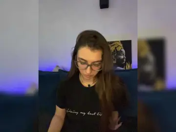 WILDGIRL  live sex cam