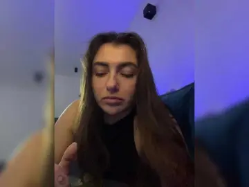 WILDGIRL  live sex cam