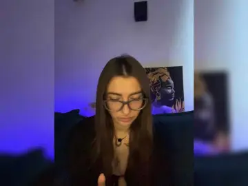 WILDGIRL  live sex cam