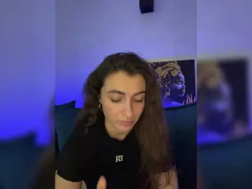 WILDGIRL  live sex cam