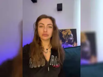 WILDGIRL  live sex cam