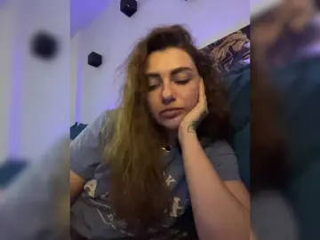 WILDGIRL  live sex cam