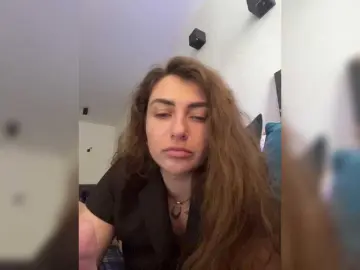 WILDGIRL  live sex cam