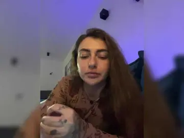 WILDGIRL  live sex cam