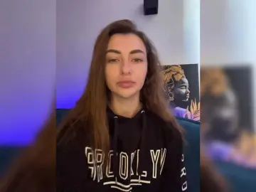 WILDGIRL  live sex cam