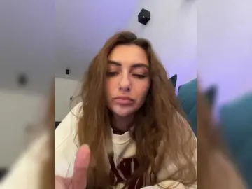 WILDGIRL  live sex cam