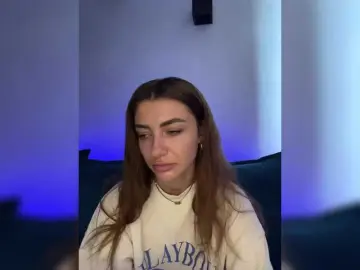 WILDGIRL  live sex cam