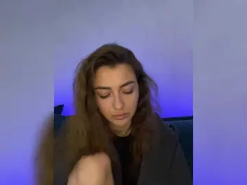 WILDGIRL  live sex cam