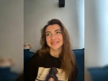 WILDGIRL  live sex cam