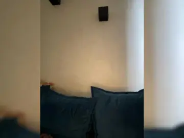 WILDGIRL  live sex cam