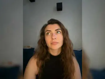 WILDGIRL  live sex cam