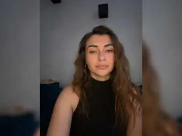 WILDGIRL  live sex cam