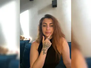 WILDGIRL  live sex cam