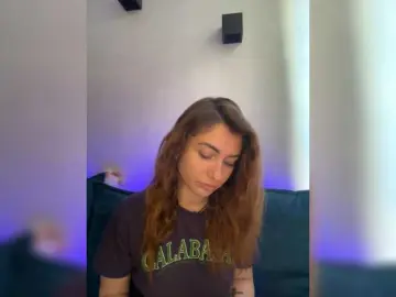 WILDGIRL  live sex cam