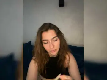 WILDGIRL  live sex cam