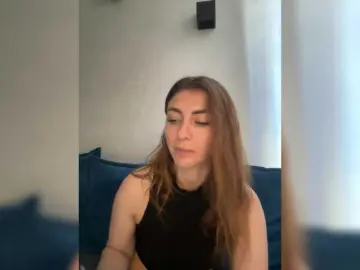 WILDGIRL  live sex cam