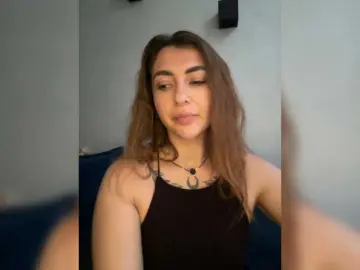 WILDGIRL  live sex cam