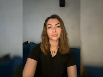 WILDGIRL  live sex cam