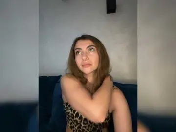 WILDGIRL  live sex cam
