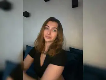 WILDGIRL  live sex cam