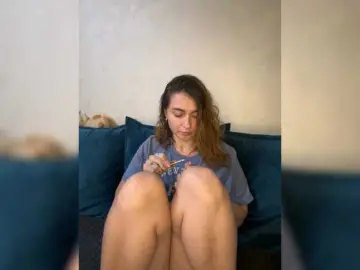 WILDGIRL  live sex cam