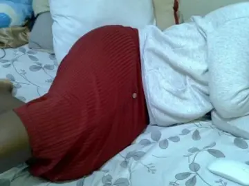 Winnie112  live sex cam