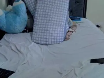 Winnie112  live sex cam