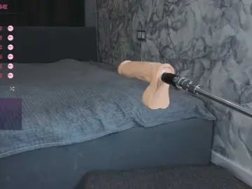 BabySitonUFace  live sex cam