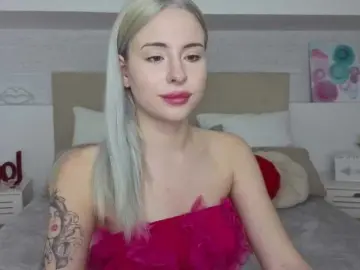 Bella-crazyy  live sex cam