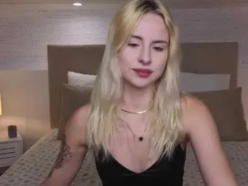 Bella-crazyy  live sex cam