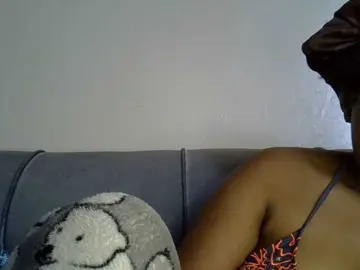 Cayvaal  live sex cam