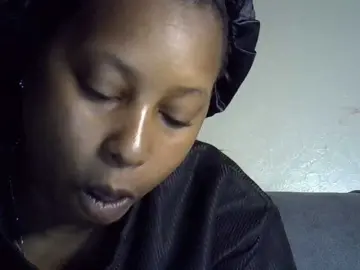Cayvaal  live sex cam