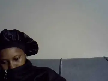 Cayvaal  live sex cam