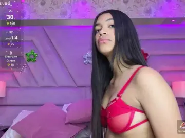 LunaRoussel  live sex cam