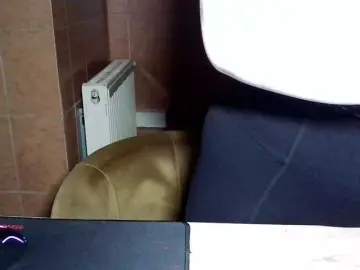 MoniqQuuen  live sex cam