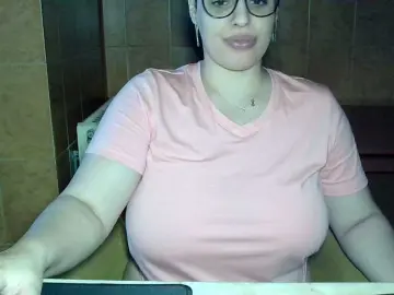 MoniqQuuen  live sex cam