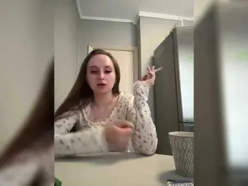 SweetKira  live sex cam