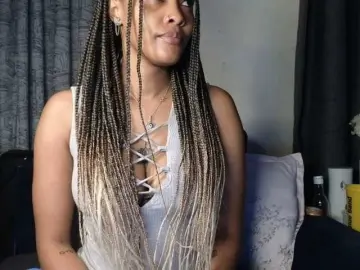 Tnnicckah  live sex cam