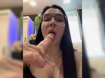 Vero19nika  live sex cam