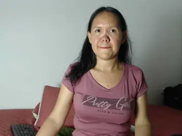 Marilyn-beautifullyhairy  live sex cam