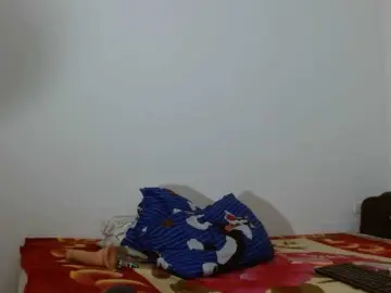 Marilyn-beautifullyhairy  live sex cam